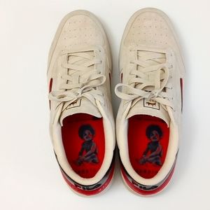 Size 10 1/2 rapper biggie ready to die album collaboration. Fila shoe ( clean)